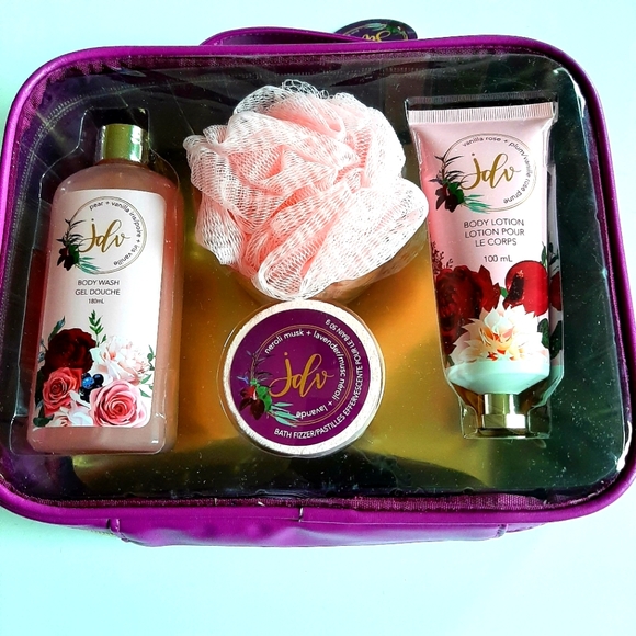 Body Wash Set - Picture 1 of 7